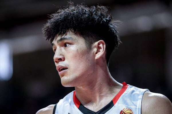 陳國(guó)豪低迷遭遇新秀阻擊！北控客場(chǎng)終結(jié)四連敗