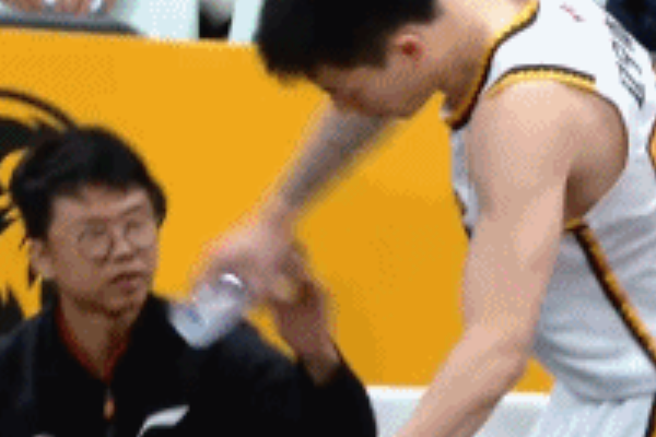  廣廈逆襲！遼寧男籃新賽季首戰(zhàn)失利遭遇慘敗