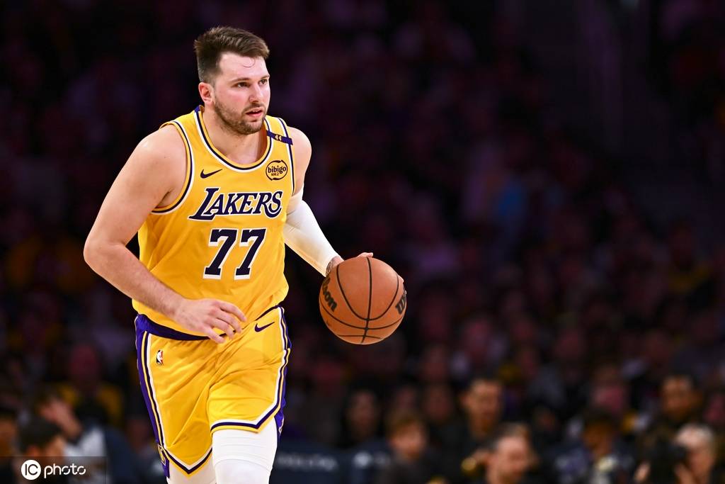 4年內(nèi)2.29億美元 或3年內(nèi)1.6億？唐西奇（Doncic）希望本周續(xù)簽與湖人的合同