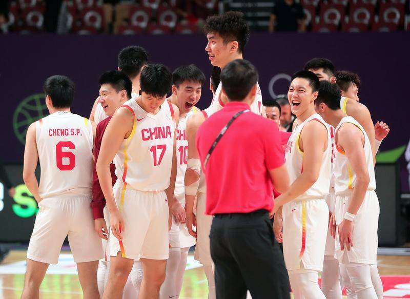 戰(zhàn)爭于8月18日開始的0:00開始！亞洲杯決賽：中國男子籃球隊PK澳大利亞